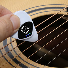 Portable Guitar Pick & Tuner Combo, 2-In-1 Functionality with Guitar Pick, Folk Guitar & Ukulele Tuner, 12-Tone Equal Temperamen